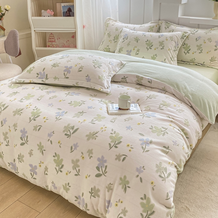 91家纺网 家纺一手货源 找家纺 卓越家纺 2025新款加厚保暖牛奶绒四件套 绿禾