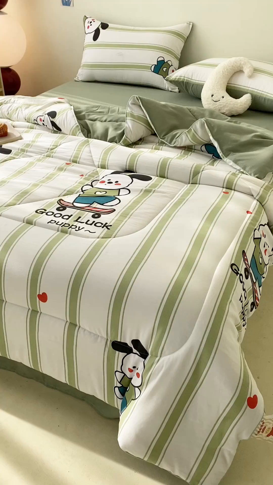 91家纺网 家纺一手货源 找家纺 梵克保罗 2025新款水洗棉糯小棉夏被夏被四件套四季被春秋被单人学生双人被子被芯 条纹狗