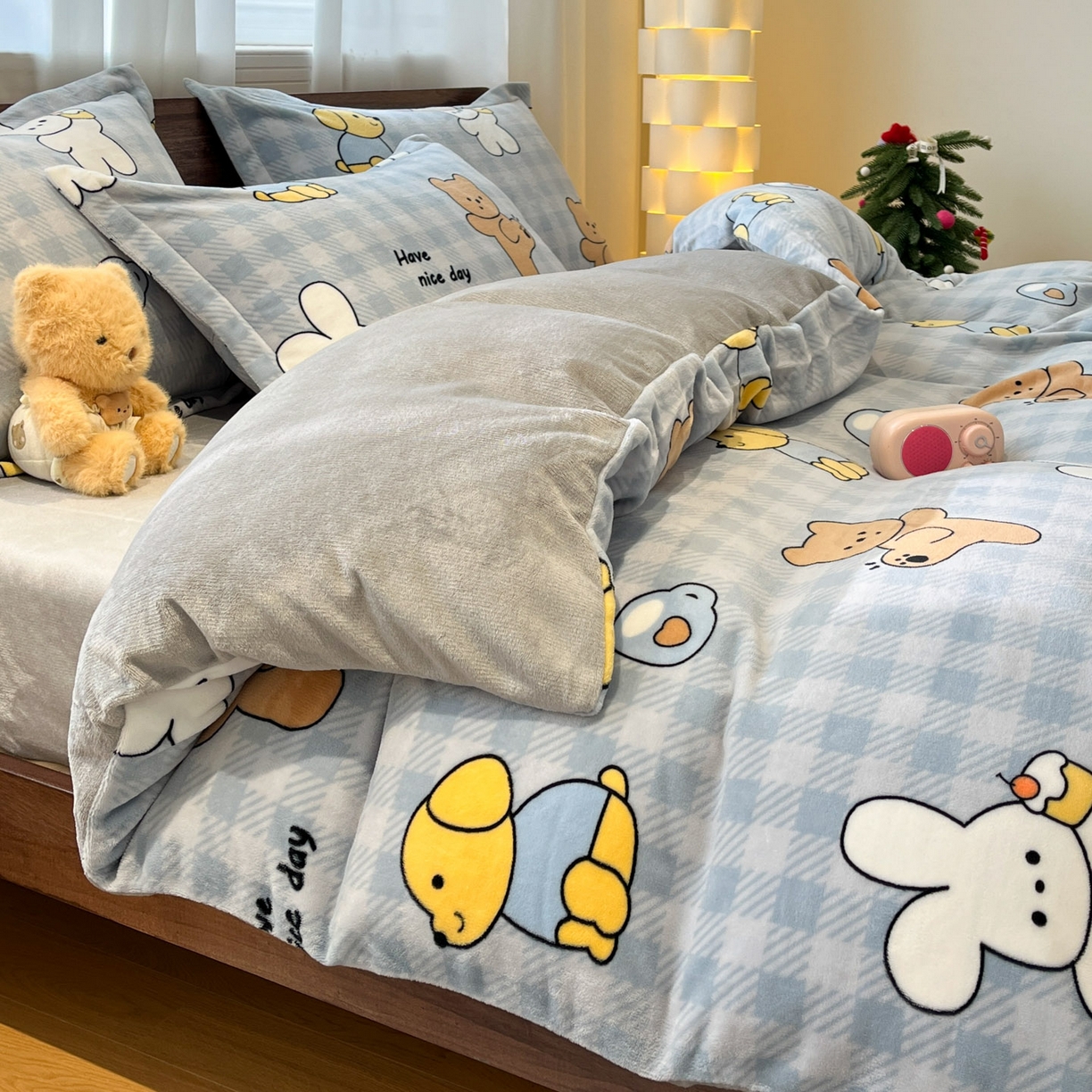 91家纺网 家纺一手货源 找家纺 寻米 2025新款高克重加厚保暖牛奶绒四件套-第一批 邦尼兔的小伙伴