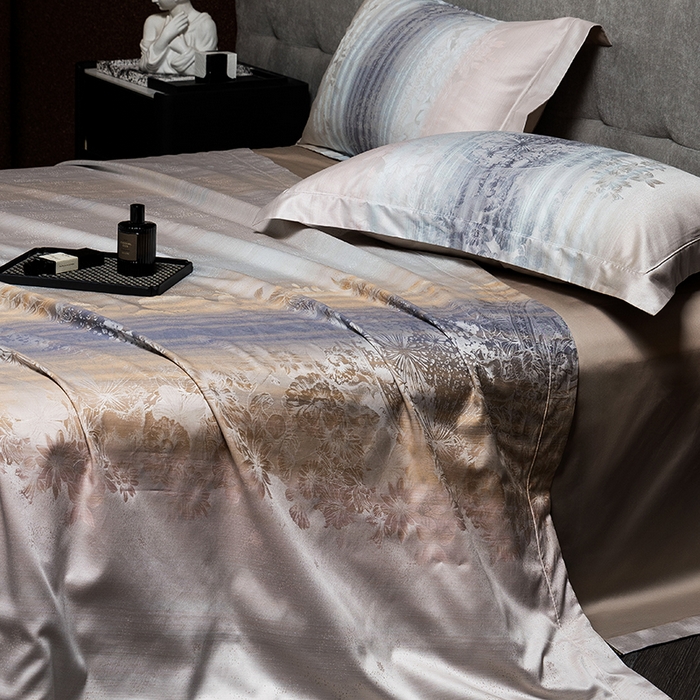 91家纺网 家纺一手货源 找家纺 黑白森林 2025新款100S全棉纯棉双股色经色纬大提花四件套 芳华