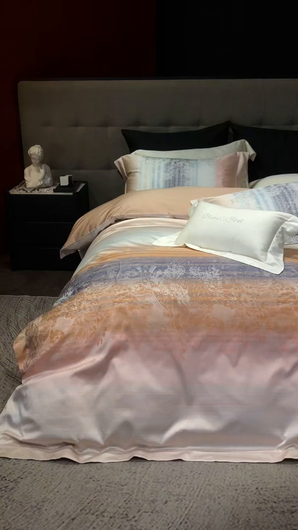 91家纺网 家纺一手货源 找家纺 黑白森林 2025新款100S全棉纯棉双股色经色纬大提花四件套 芳华