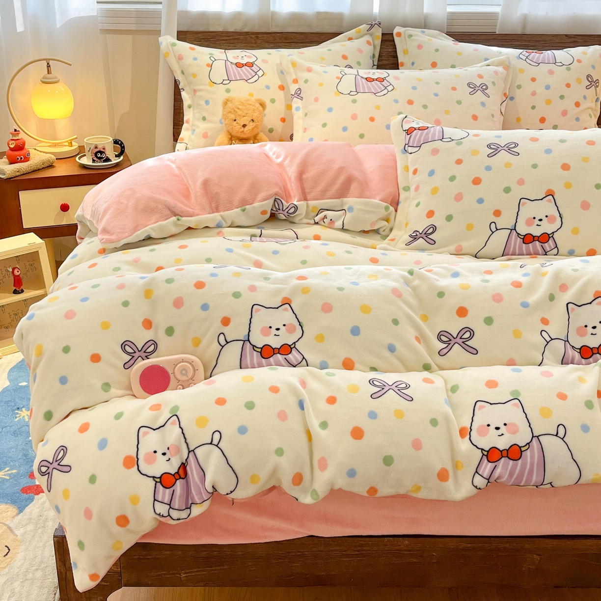 91家纺网 家纺一手货源 找家纺 寻米 2025新款高克重加厚保暖牛奶绒四件套-第一批 彩虹小狗