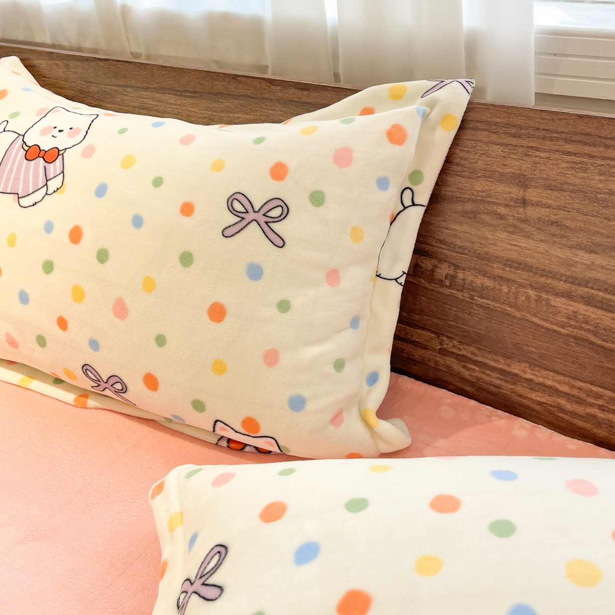 91家纺网 家纺一手货源 找家纺 寻米 2025新款高克重加厚保暖牛奶绒四件套-第一批 彩虹小狗