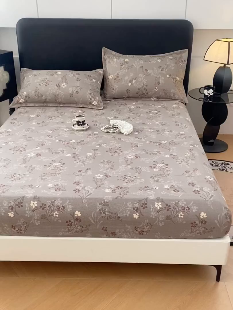 91家纺网 家纺一手货源 找家纺 梦舒羽 2025新款原麻床笠机洗家用防滑透气四季款床罩床垫床单保护套 山花浪漫