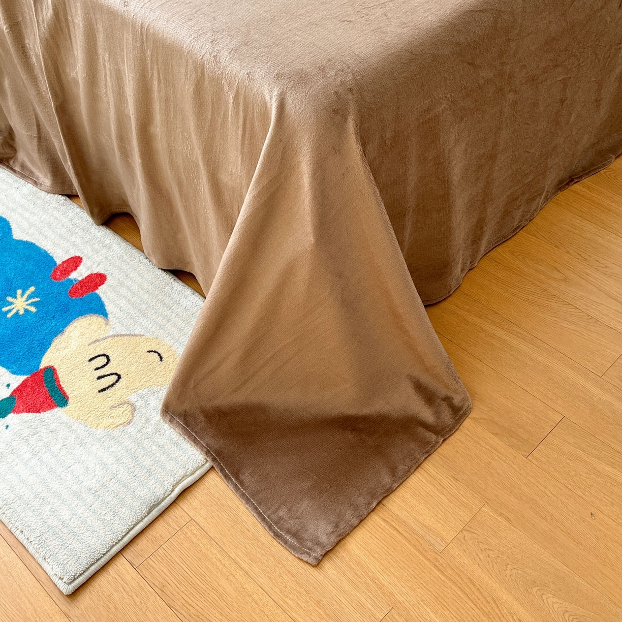 91家纺网 家纺一手货源 找家纺 寻米 2025新款高克重加厚保暖牛奶绒四件套-第一批 海德堡小狗