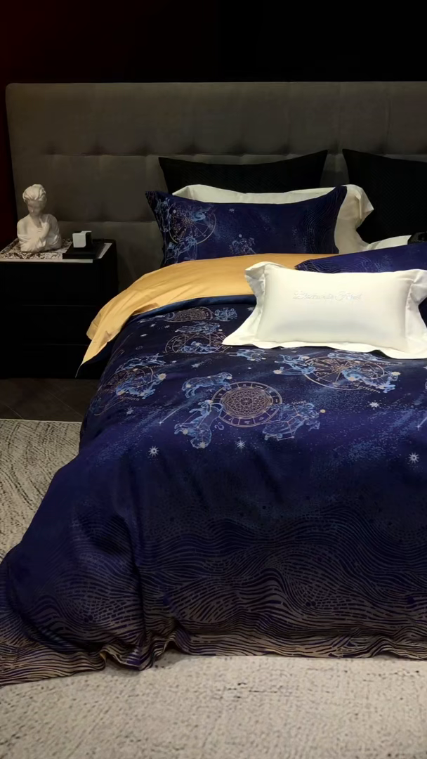 91家纺网 家纺一手货源 找家纺 黑白森林 2025新款100S全棉纯棉双股色经色纬大提花四件套 行空