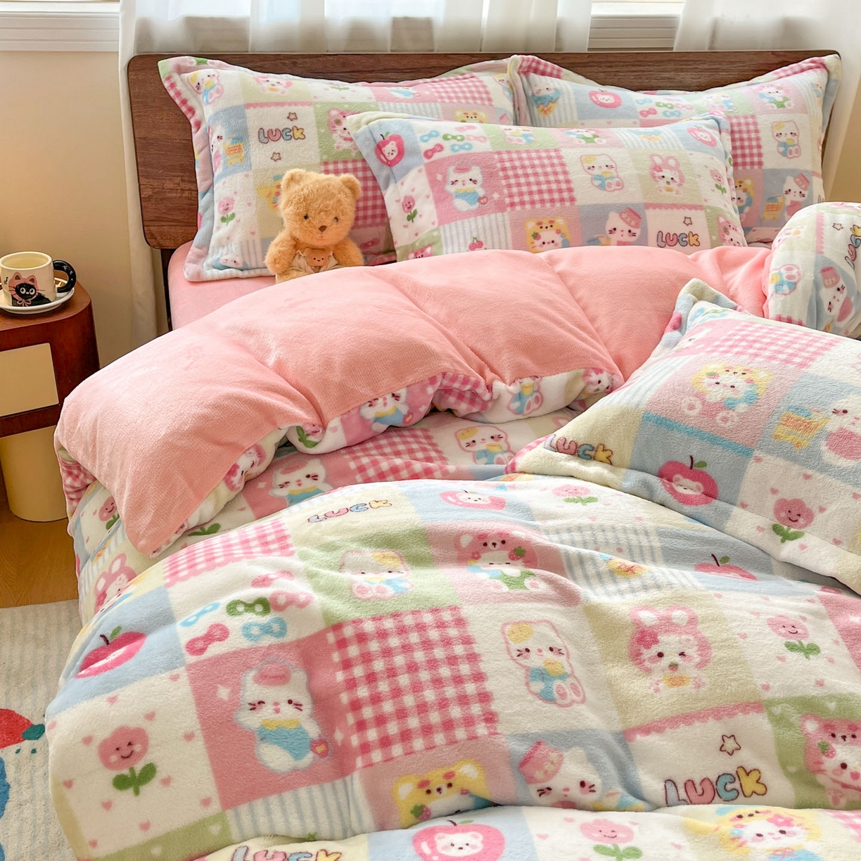 91家纺网 家纺一手货源 找家纺 寻米 2025新款高克重加厚保暖牛奶绒四件套-第一批 恋爱日记