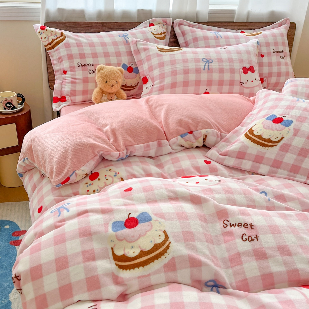 91家纺网 家纺一手货源 找家纺 寻米 2025新款高克重加厚保暖牛奶绒四件套-第一批 小喵浮云卷