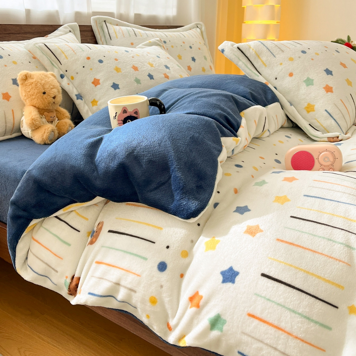 91家纺网 家纺一手货源 找家纺 寻米 2025新款高克重加厚保暖牛奶绒四件套-第一批 小熊维尼