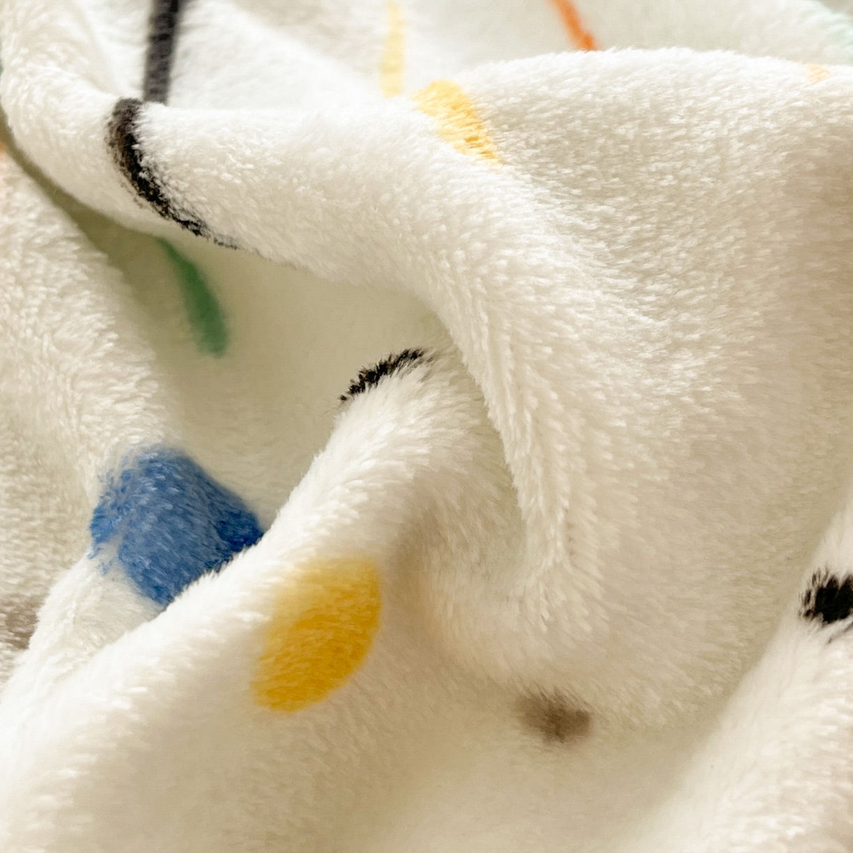 91家纺网 家纺一手货源 找家纺 寻米 2025新款高克重加厚保暖牛奶绒四件套-第一批 小熊维尼