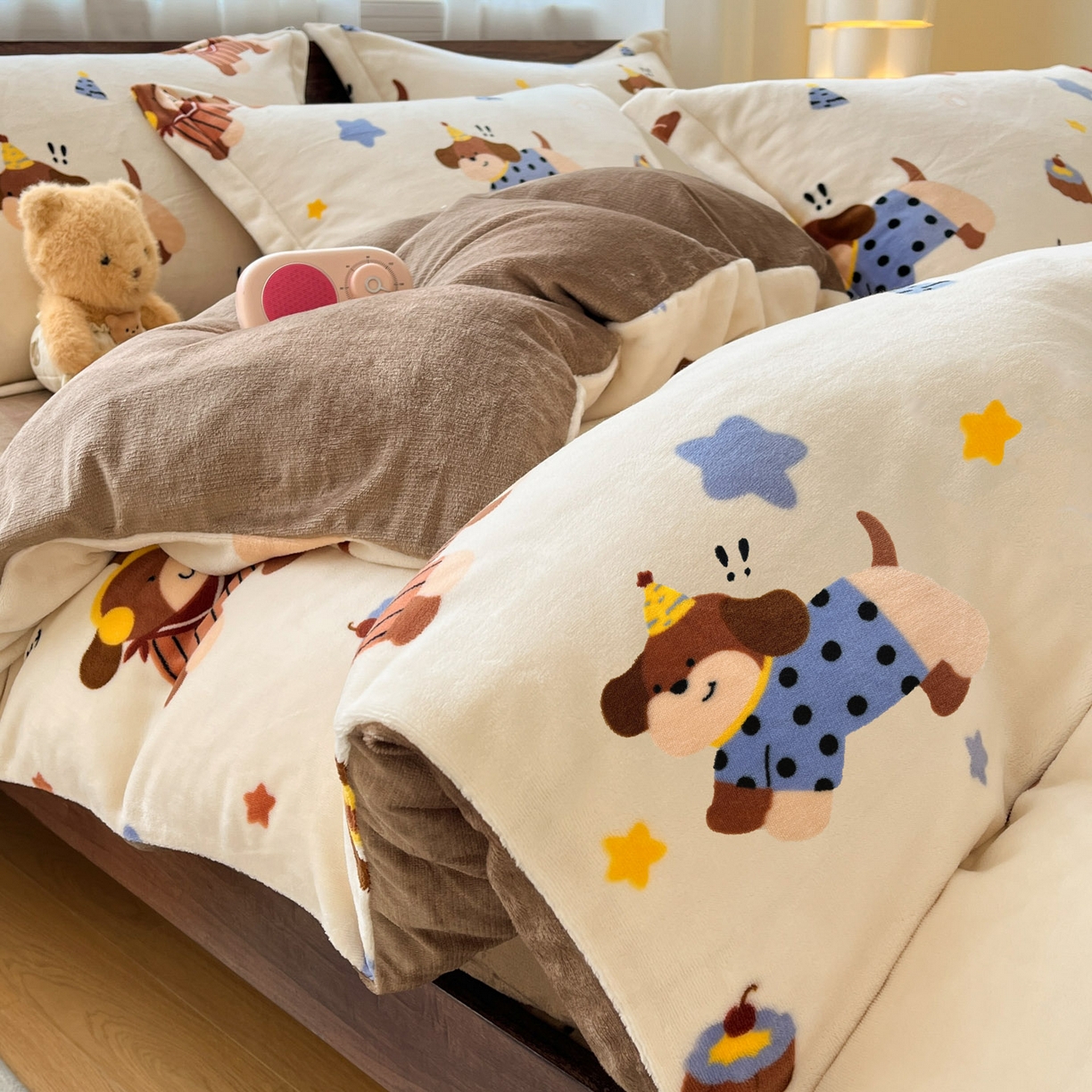 寻米 2025新款高克重加厚保暖牛奶绒四件套-第一批 摇滚星球