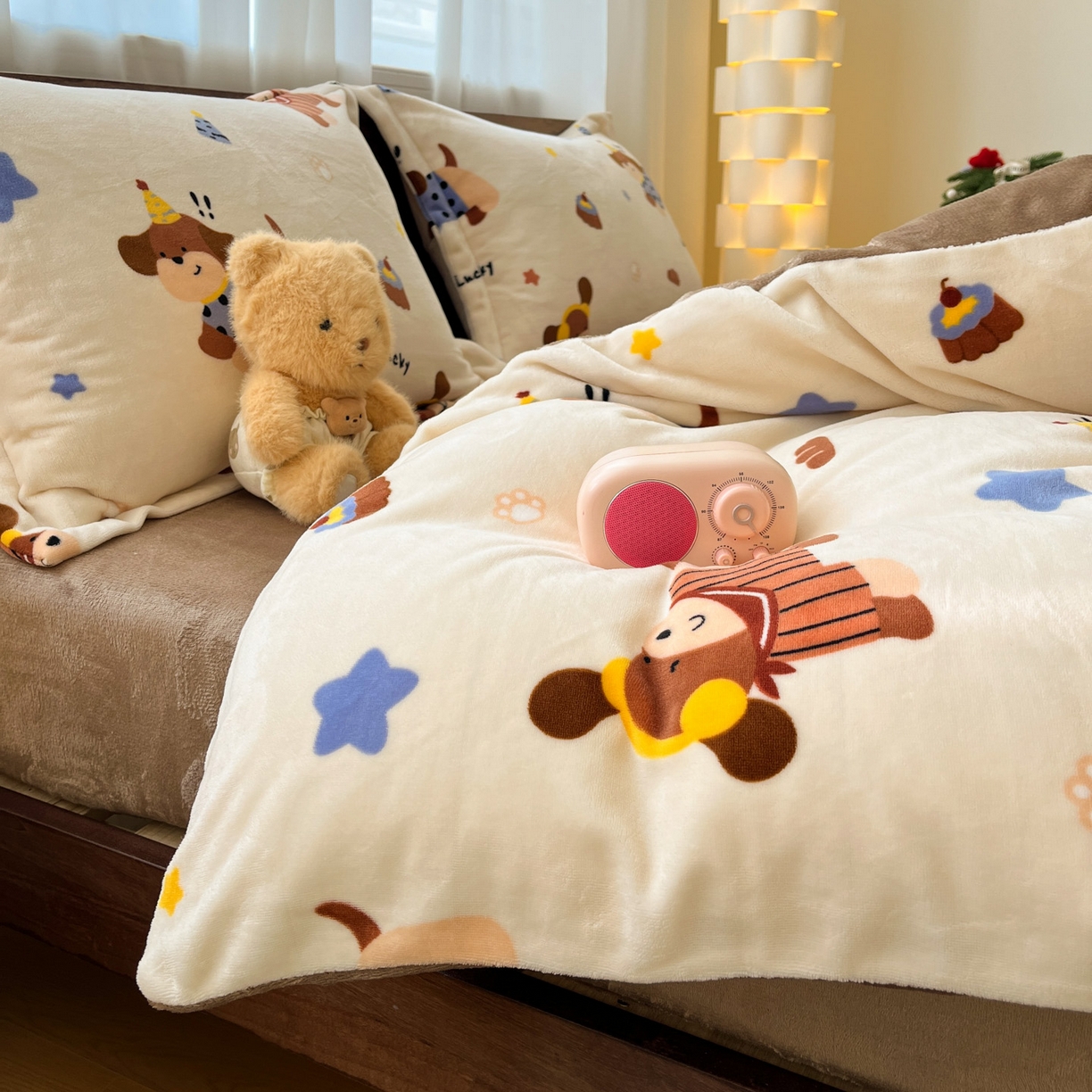 91家纺网 家纺一手货源 找家纺 寻米 2025新款高克重加厚保暖牛奶绒四件套-第一批 摇滚星球