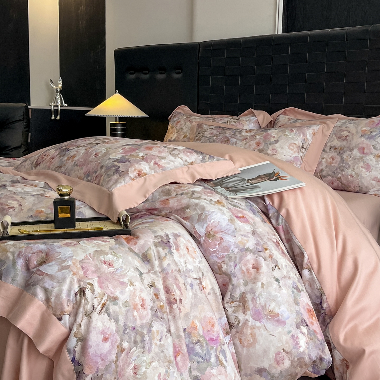 91家纺网 家纺一手货源 找家纺 （总）慕晨 2025新款65%莱赛尔32%棉全棉磨毛数码印花宽边高级简奢款中高端四件套直播热款