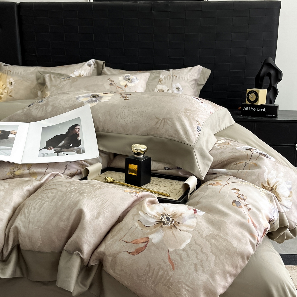 91家纺网 家纺一手货源 找家纺 （总）慕晨 2025新款65%莱赛尔32%棉全棉磨毛数码印花宽边高级简奢款中高端四件套直播热款