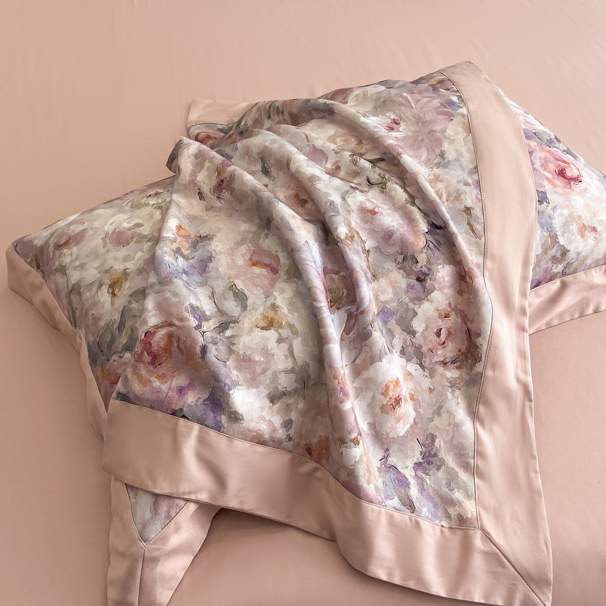 91家纺网 家纺一手货源 找家纺 慕晨 2025新款65%莱赛尔32%棉全棉磨毛数码印花宽边高级简奢款中高端四件套直播热款 知艺