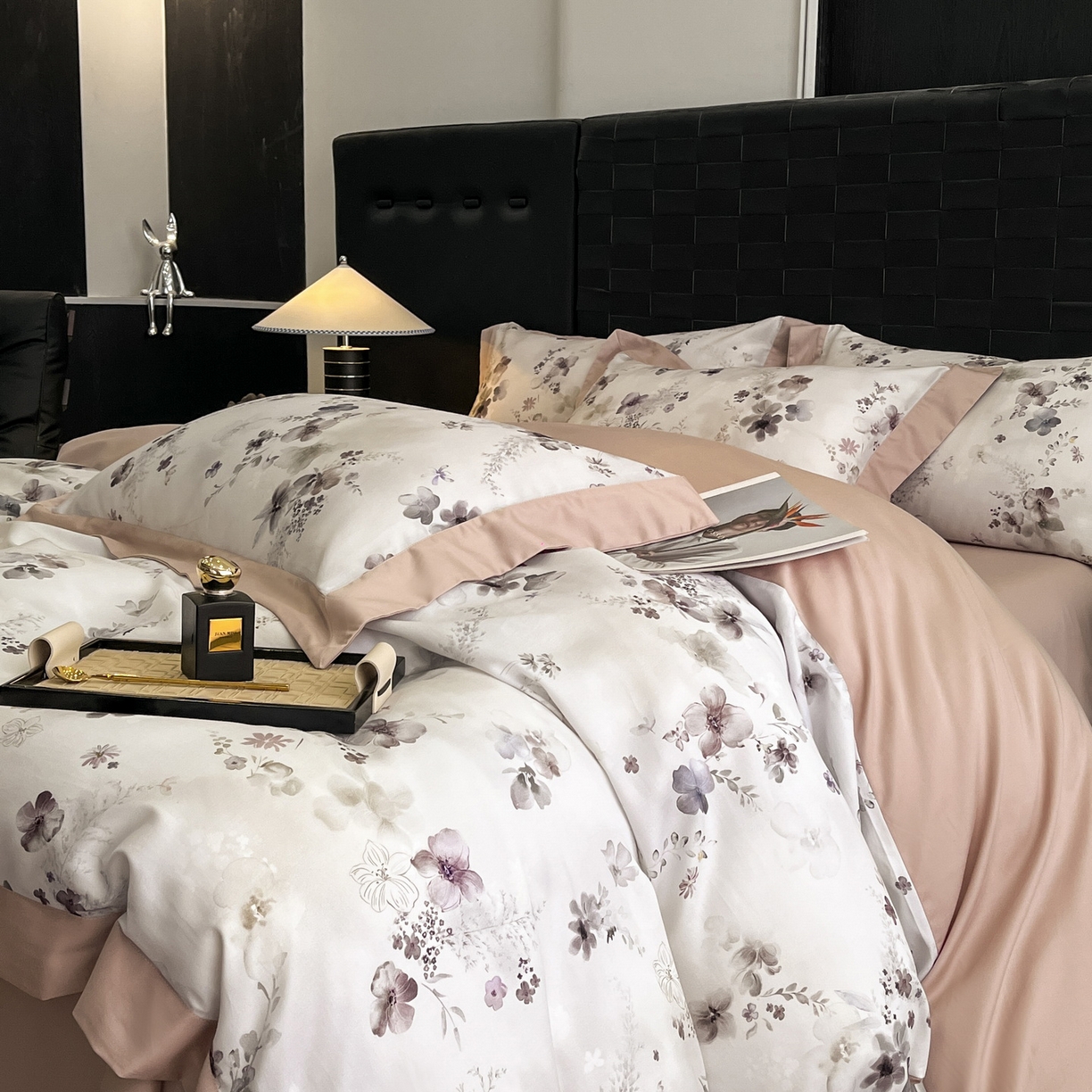 91家纺网 家纺一手货源 找家纺 慕晨 2025新款65%莱赛尔32%棉全棉磨毛数码印花宽边高级简奢款中高端四件套直播热款 涧芳