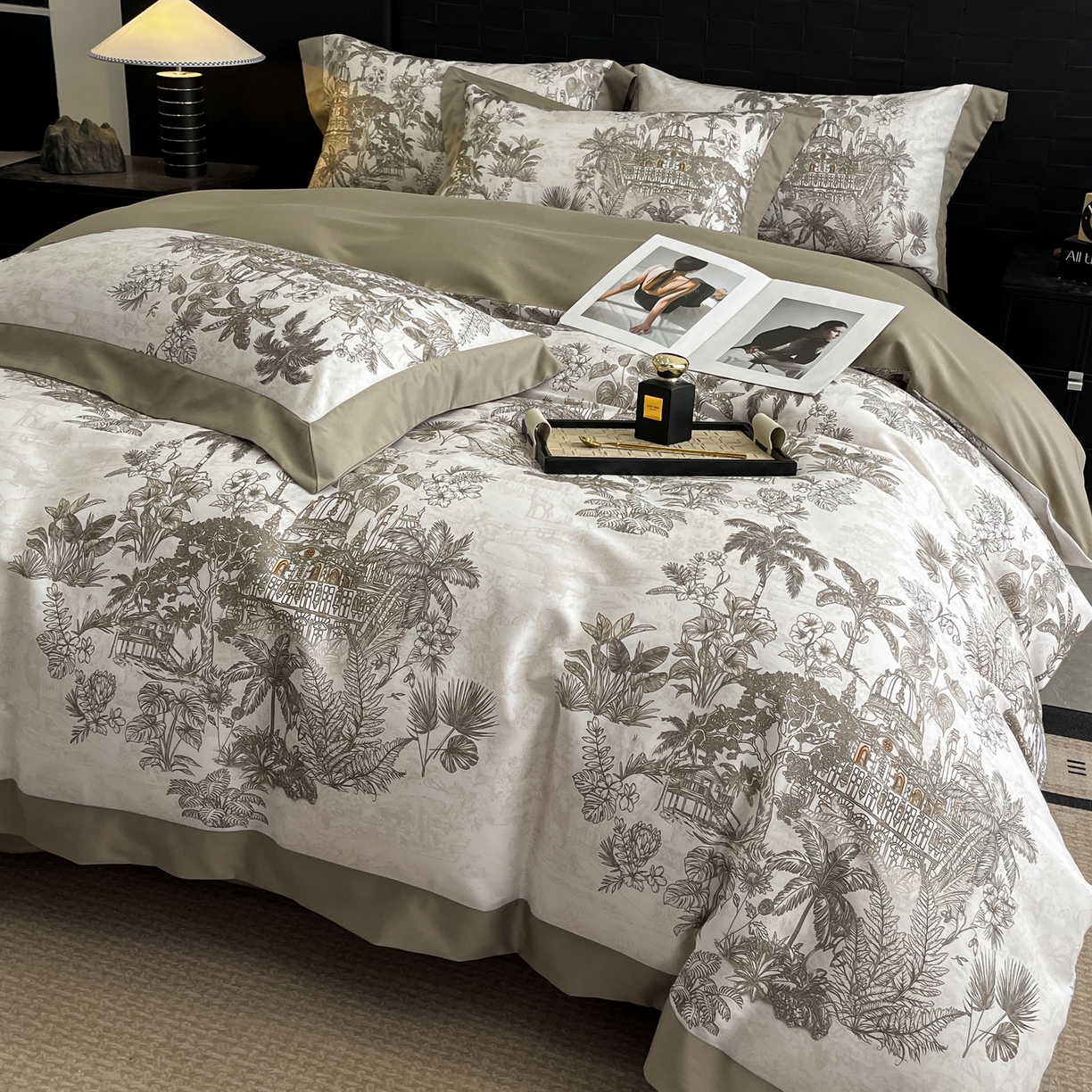 91家纺网 家纺一手货源 找家纺 慕晨 2025新款65%莱赛尔32%棉全棉磨毛数码印花宽边高级简奢款中高端四件套直播热款 景行