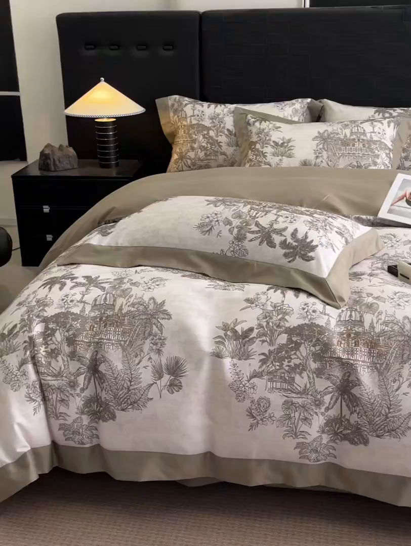 91家纺网 家纺一手货源 找家纺 慕晨 2025新款65%莱赛尔32%棉全棉磨毛数码印花宽边高级简奢款中高端四件套直播热款 景行