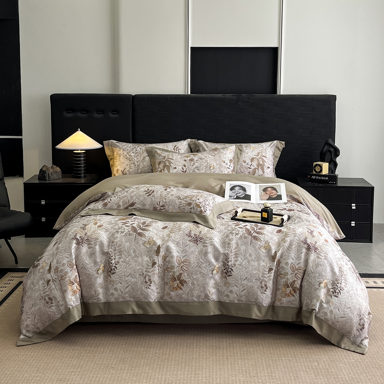 91家纺网 家纺一手货源 找家纺 慕晨 2025新款65%莱赛尔32%棉全棉磨毛数码印花宽边高级简奢款中高端四件套直播热款 蔓语