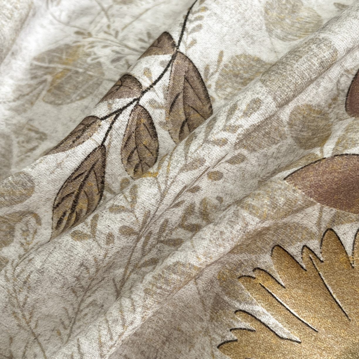 91家纺网 家纺一手货源 找家纺 慕晨 2025新款65%莱赛尔32%棉全棉磨毛数码印花宽边高级简奢款中高端四件套直播热款 蔓语