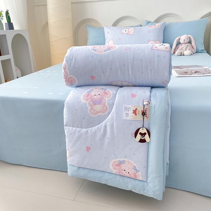 91家纺网 家纺一手货源 找家纺 梵克保罗 2025新款全棉夏被碎花卡通小清新简约纯棉夏凉被夏被四件套三件套 博美