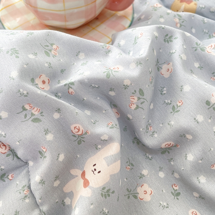 91家纺网 家纺一手货源 找家纺 梵克保罗 2025新款全棉夏被碎花卡通小清新简约纯棉夏凉被夏被四件套三件套 嘉兰