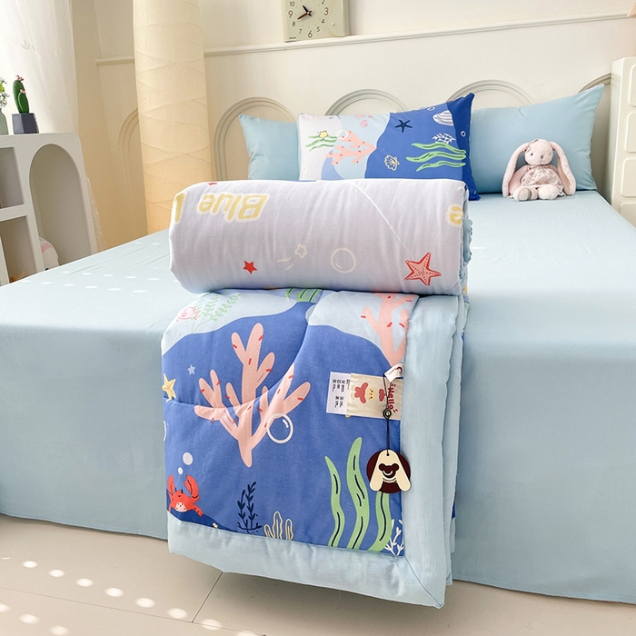 91家纺网 家纺一手货源 找家纺 梵克保罗 2025新款全棉夏被碎花卡通小清新简约纯棉夏凉被夏被四件套三件套 鲸鱼