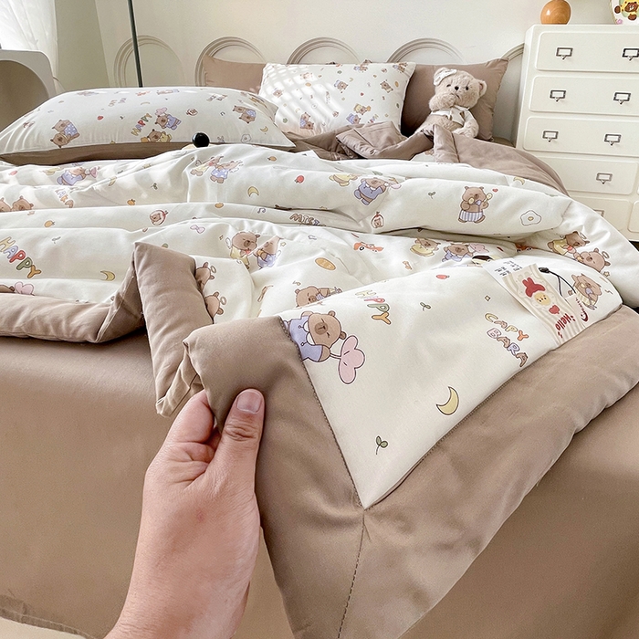 91家纺网 家纺一手货源 找家纺 梵克保罗 2025新款全棉夏被碎花卡通小清新简约纯棉夏凉被夏被四件套三件套 卡皮吧啦