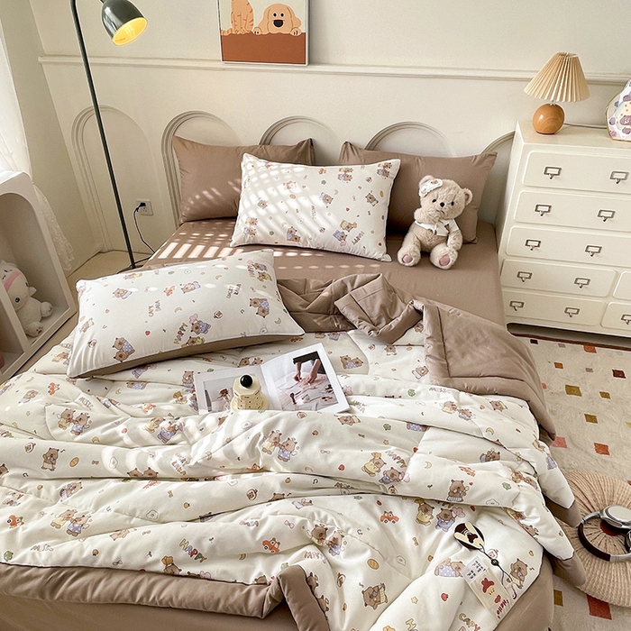 91家纺网 家纺一手货源 找家纺 梵克保罗 2025新款全棉夏被碎花卡通小清新简约纯棉夏凉被夏被四件套三件套 卡皮吧啦