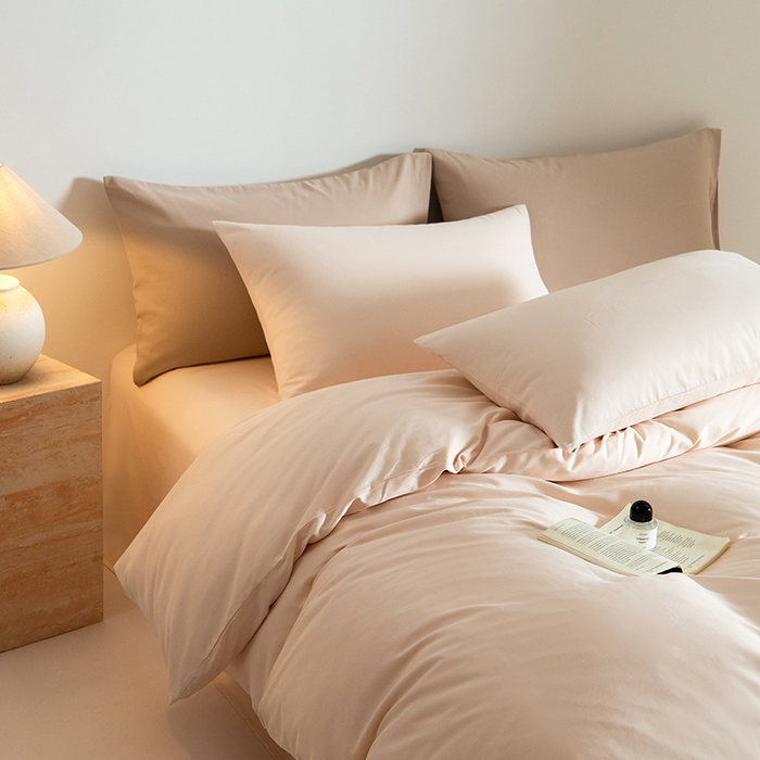 91家纺网 家纺一手货源 找家纺 Mr.pig猪先生水洗棉 2025新款贡缎长绒棉全棉纯棉贡缎磨毛单被套150*200*230加大单被套学生 芙蓉粉