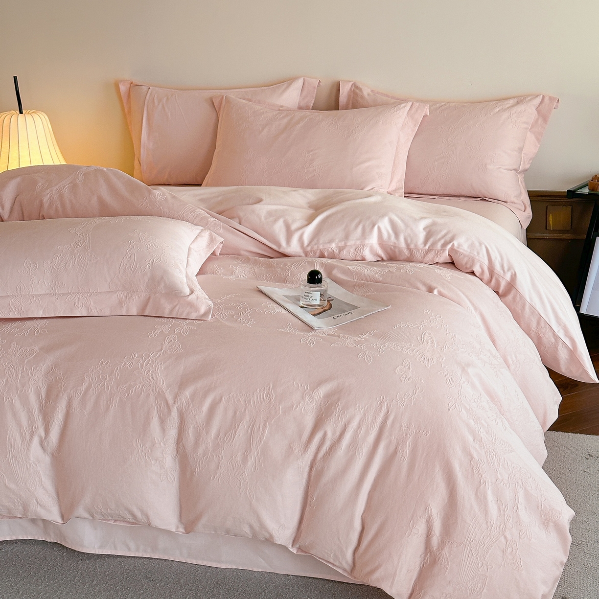 91家纺网 家纺一手货源 找家纺 慕晨 2025新款全棉提花磨毛四件套高级简奢款中高端4件套直播热款 茧柔