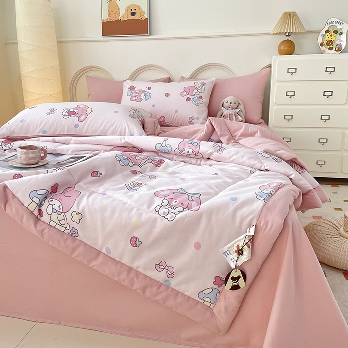 91家纺网 家纺一手货源 找家纺 梵克保罗 2025新款全棉夏被碎花卡通小清新简约纯棉夏凉被夏被四件套三件套 美乐乐蒂