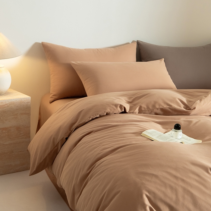 91家纺网 家纺一手货源 找家纺 Mr.pig猪先生水洗棉 2025新款贡缎长绒棉全棉纯棉贡缎磨毛单被套150*200*230加大单被套学生 太妃棕