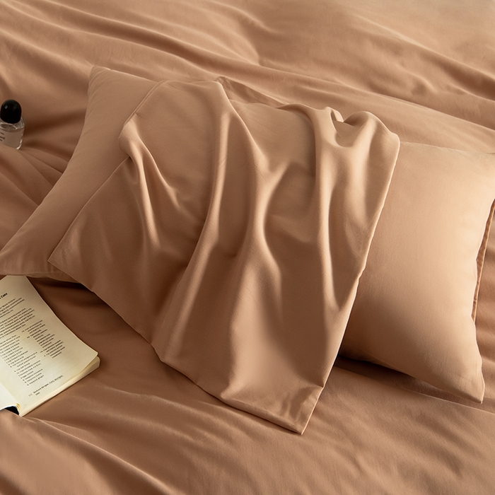 91家纺网 家纺一手货源 找家纺 Mr.pig猪先生水洗棉 2025新款贡缎长绒棉全棉纯棉贡缎磨毛单被套150*200*230加大单被套学生 太妃棕