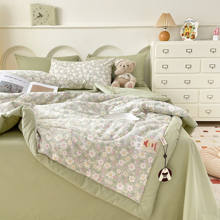 91家纺网 家纺一手货源 找家纺 梵克保罗 2025新款全棉夏被碎花卡通小清新简约纯棉夏凉被夏被四件套三件套 花