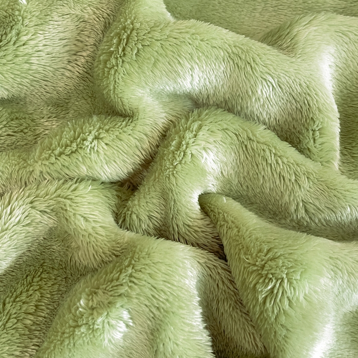 91家纺网 家纺一手货源 找家纺 梵克保罗 2025新款仿兔毛泡泡绒牛奶绒毛毯盖毯包边毛毯 奶绿