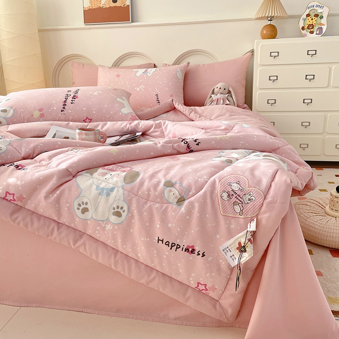 91家纺网 家纺一手货源 找家纺 梵克保罗 2025新款全棉夏被碎花卡通小清新简约纯棉夏凉被夏被四件套三件套 兔与狗