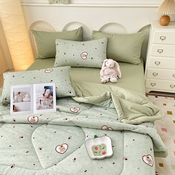 91家纺网 家纺一手货源 找家纺 梵克保罗 2025新款全棉夏被碎花卡通小清新简约纯棉夏凉被夏被四件套三件套 小可爱樱桃