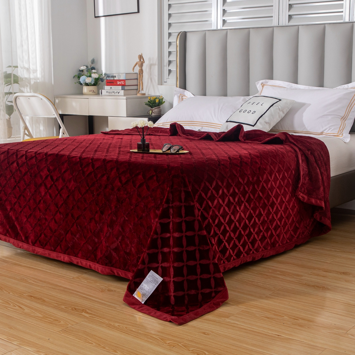 91家纺网 家纺一手货源 找家纺 梵克保罗 2025新款3D立体印花四季盖毯400克 铜钱红