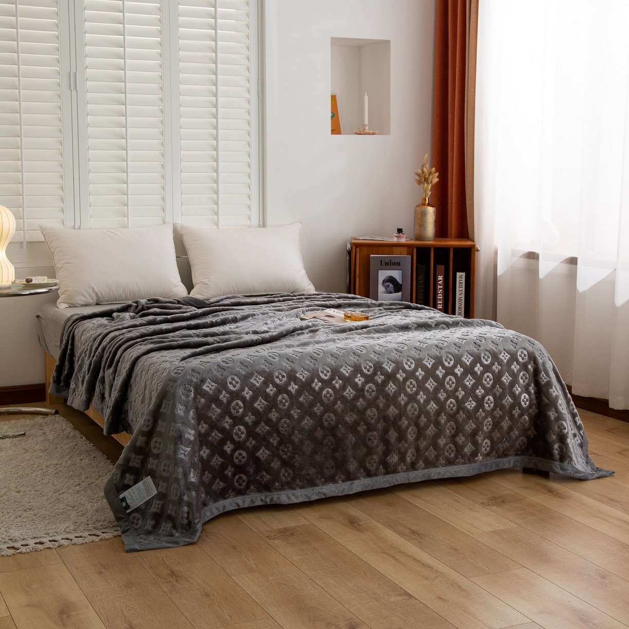 91家纺网 家纺一手货源 找家纺 梵克保罗 2025新款3D立体印花四季盖毯400克 3D灰