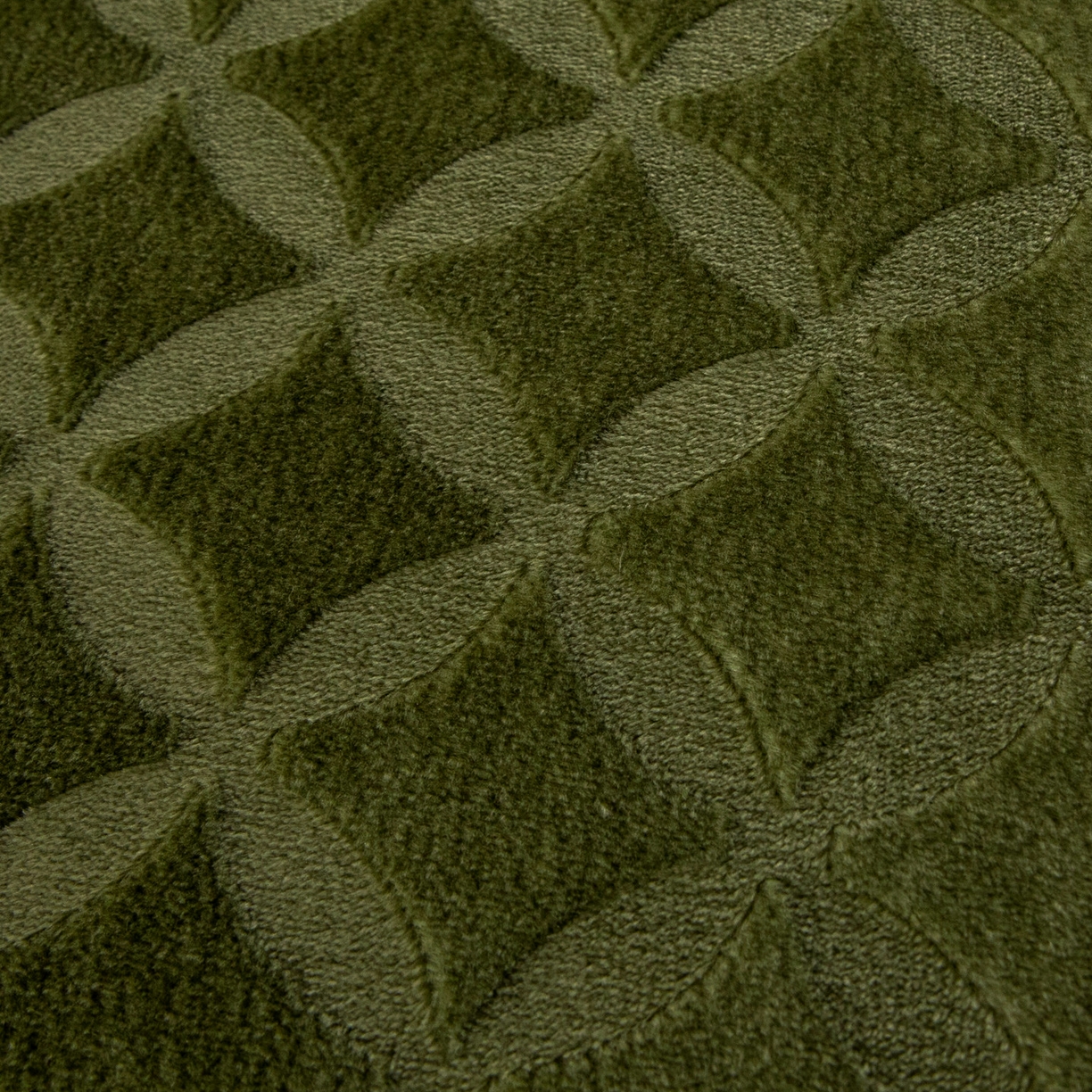 91家纺网 家纺一手货源 找家纺 梵克保罗 2025新款3D立体印花四季盖毯400克 铜钱绿