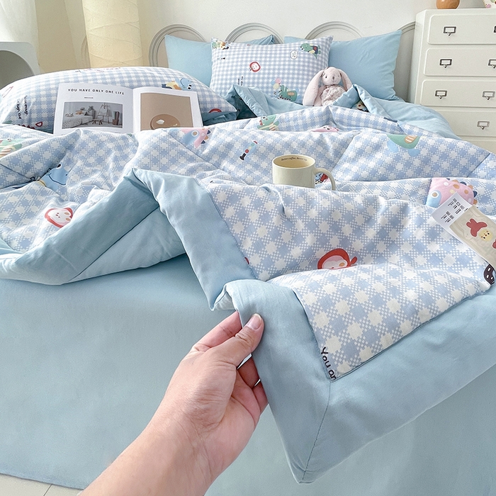91家纺网 家纺一手货源 找家纺 梵克保罗 2025新款全棉夏被碎花卡通小清新简约纯棉夏凉被夏被四件套三件套 小恐龙