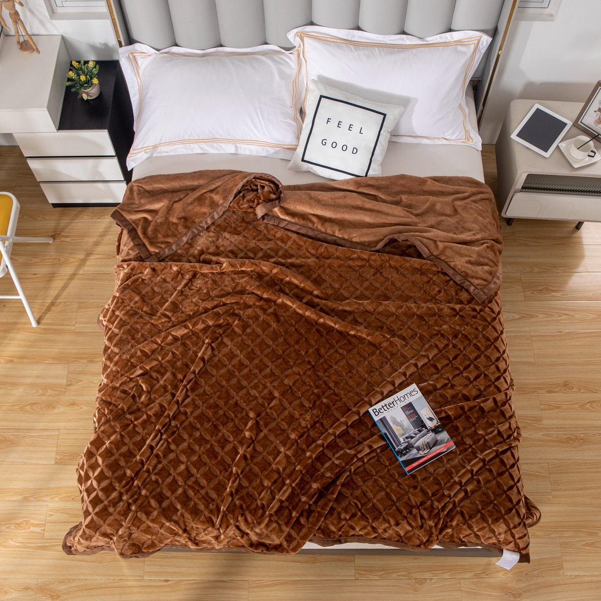 91家纺网 家纺一手货源 找家纺 梵克保罗 2025新款3D立体印花四季盖毯400克 铜钱咖啡