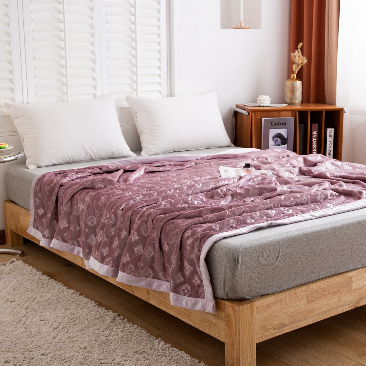 91家纺网 家纺一手货源 找家纺 梵克保罗 2025新款3D立体印花四季盖毯400克 3D豆沙