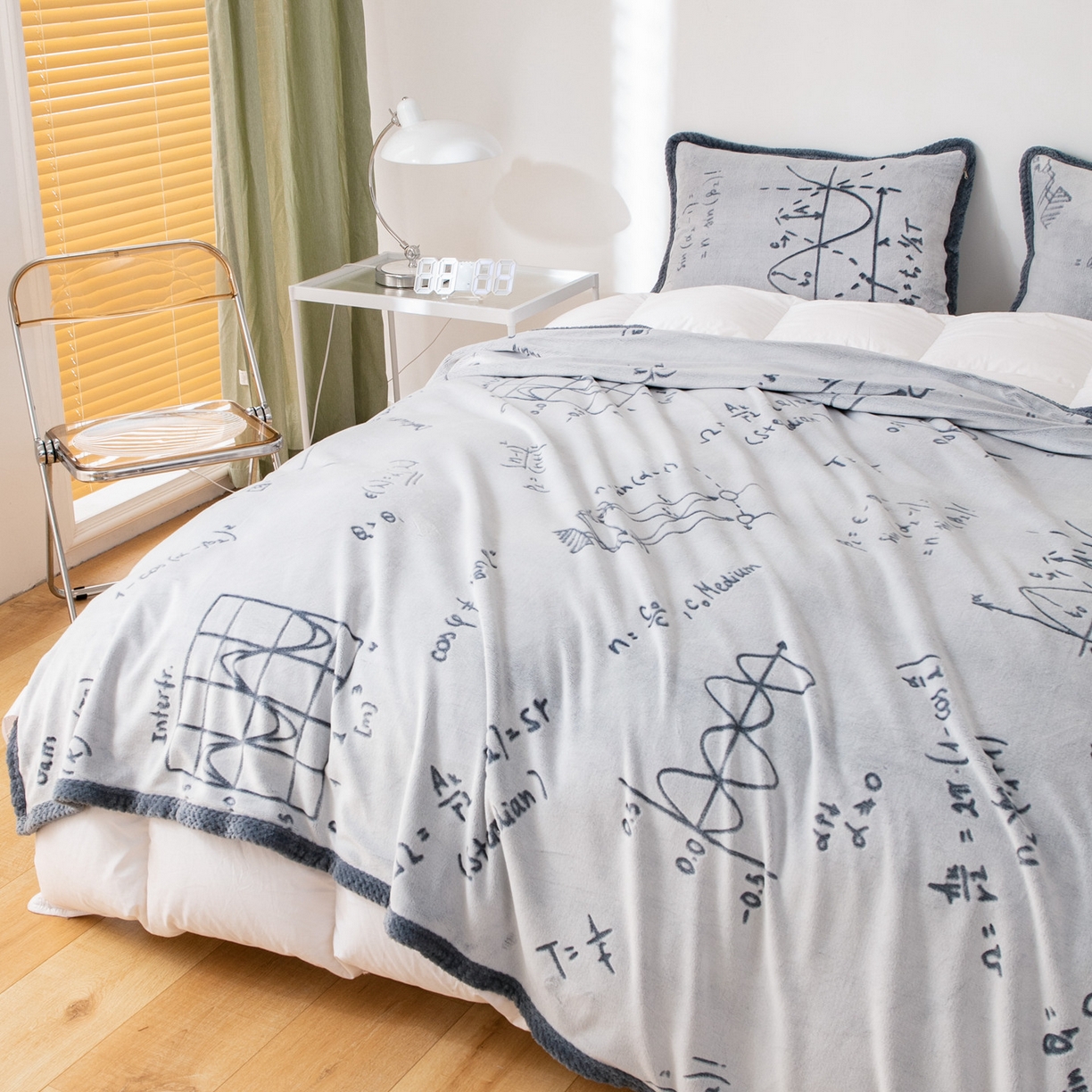 91家纺网 家纺一手货源 找家纺 梵克保罗 2025新款3D雕花加厚牛奶绒剪花毛毯 灰蓝公式