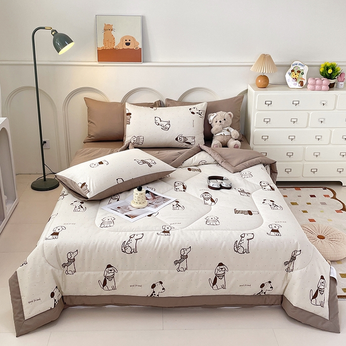 91家纺网 家纺一手货源 找家纺 梵克保罗 2025新款全棉夏被碎花卡通小清新简约纯棉夏凉被夏被四件套三件套 休闲狗