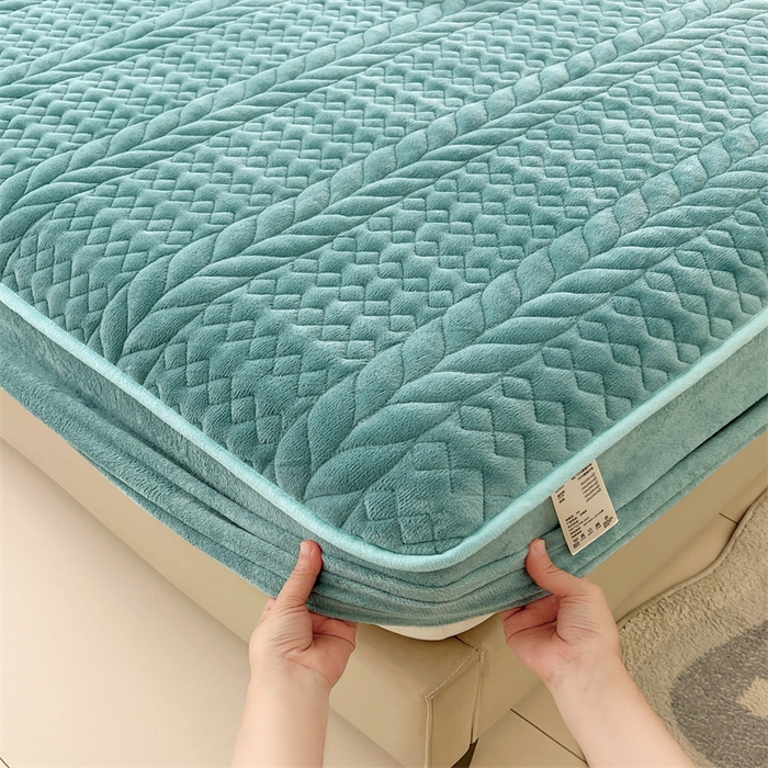 梦舒羽 2025新款牛奶绒夹棉床笠床单床盖床罩床护垫床垫保护罩三件套-轻奢 轻奢款-浅水兰