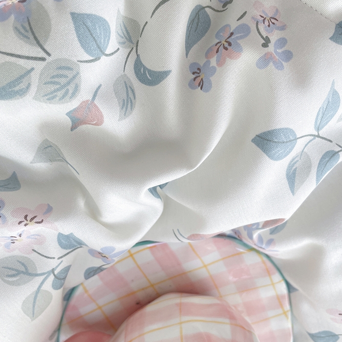 91家纺网 家纺一手货源 找家纺 梵克保罗 2025新款全棉夏被碎花卡通小清新简约纯棉夏凉被夏被四件套三件套 叶情并茂