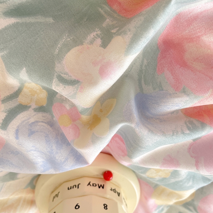 91家纺网 家纺一手货源 找家纺 梵克保罗 2025新款全棉夏被碎花卡通小清新简约纯棉夏凉被夏被四件套三件套 郁金花开