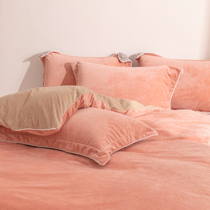 91家纺网 家纺一手货源 找家纺 ONE TWO ONE 121 新品【婴儿绒四件套】2025毛毯被子四件套单件床单被套床笠珊瑚绒牛奶绒冬被法兰绒兔毛绒 橘粉-奶茶